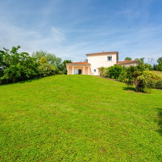 Annonces TASSIN : Maison / Villa | FLEURIEUX-SUR-L'ARBRESLE (69210) | 134.00m2 | 690 000 € 