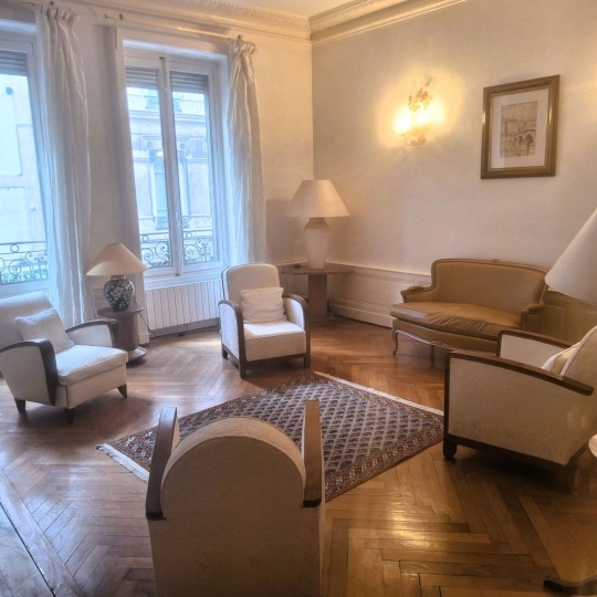  Annonces TASSIN : Appartement | LYON (69006) | 158 m2 | 850 000 &euro; 