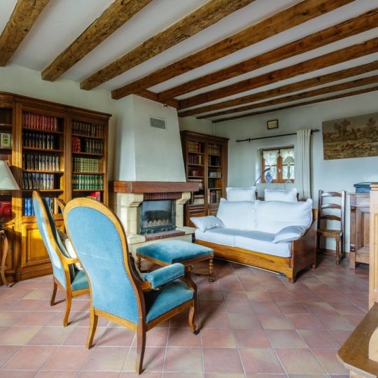  Annonces TASSIN : Maison / Villa | SAINT-DIDIER-AU-MONT-D'OR (69370) | 154 m2 | 1 092 000 &euro; 