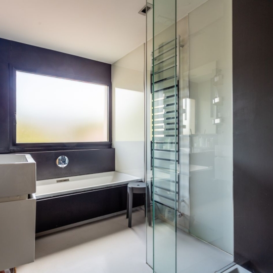  Annonces TASSIN : House | LYON (69003) | 120 m2 | 980 000 &euro; 