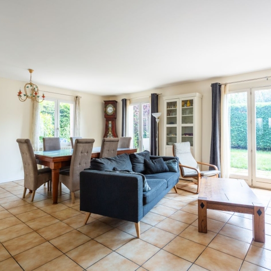  Annonces TASSIN : Maison / Villa | FRANCHEVILLE (69340) | 147 m2 | 630 000 &euro; 