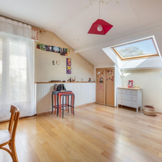  Annonces TASSIN : Maison / Villa | BRON (69500) | 194 m2 | 760 000 &euro; 