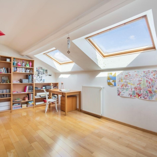  Annonces TASSIN : Maison / Villa | BRON (69500) | 194 m2 | 760 000 &euro; 