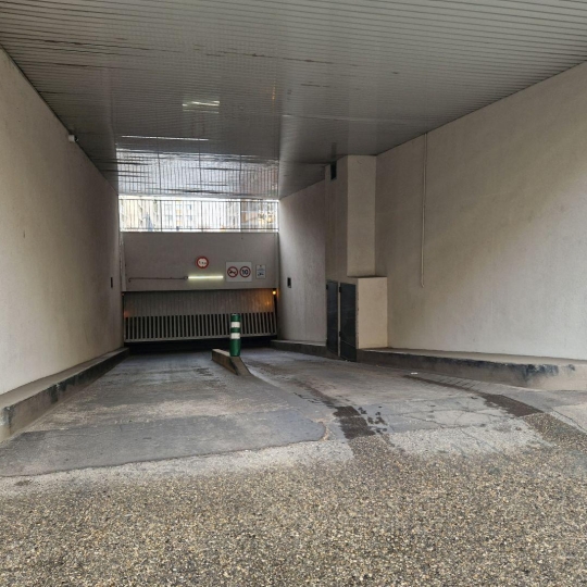  Annonces TASSIN : Garage / Parking | VILLEURBANNE (69100) | 13 m2 | 21 000 &euro; 
