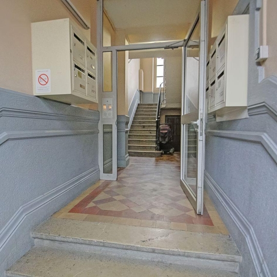  Annonces TASSIN : Appartement | VILLEURBANNE (69100) | 46 m2 | 150 000 &euro; 