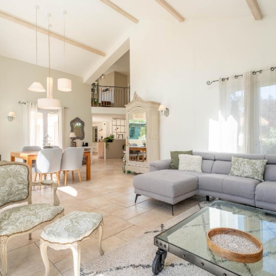  Annonces TASSIN : Maison / Villa | CHAPONOST (69630) | 176 m2 | 897 000 &euro; 