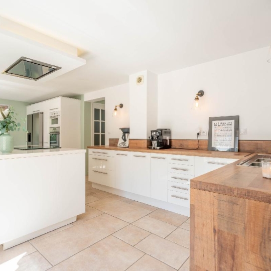  Annonces TASSIN : Maison / Villa | CHAPONOST (69630) | 176 m2 | 897 000 &euro; 
