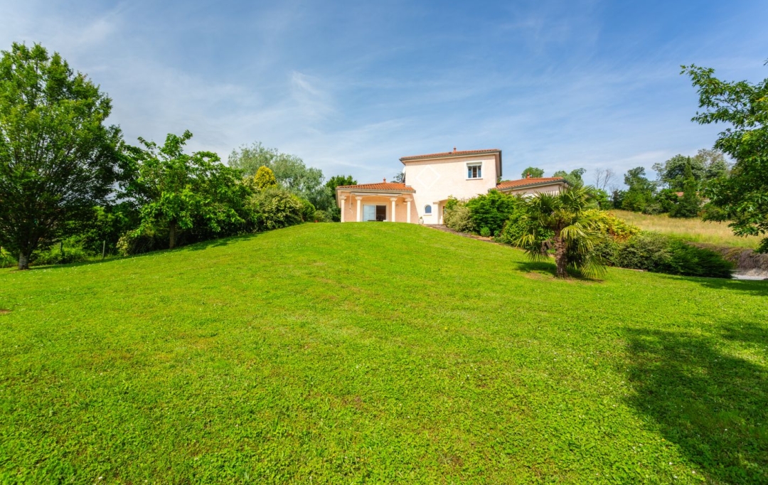 Annonces TASSIN : Maison / Villa | FLEURIEUX-SUR-L'ARBRESLE (69210) | 134 m2 | 690 000 &euro; 