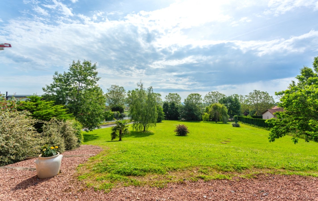 Annonces TASSIN : Maison / Villa | FLEURIEUX-SUR-L'ARBRESLE (69210) | 134 m2 | 690 000 &euro; 