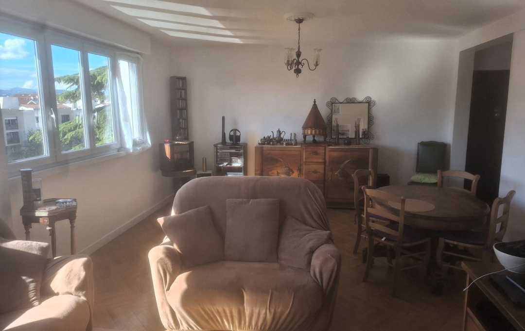 Annonces TASSIN : Other | LYON (69003) | 80 m2 | 325 000 &euro; 