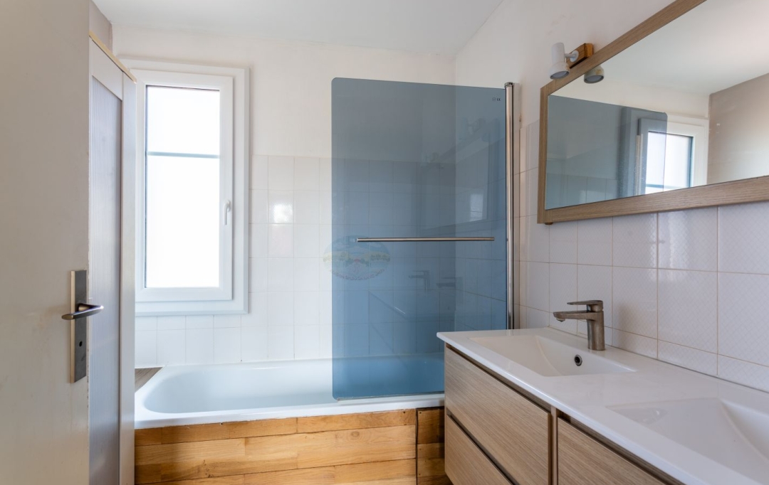Annonces TASSIN : Maison / Villa | FRANCHEVILLE (69340) | 147 m2 | 630 000 &euro; 