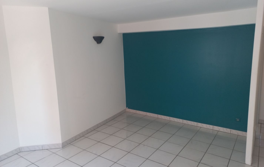 Annonces TASSIN : Immeuble | LA TOUR-DE-SALVAGNY (69890) | 162 m2 | 550 000 &euro; 