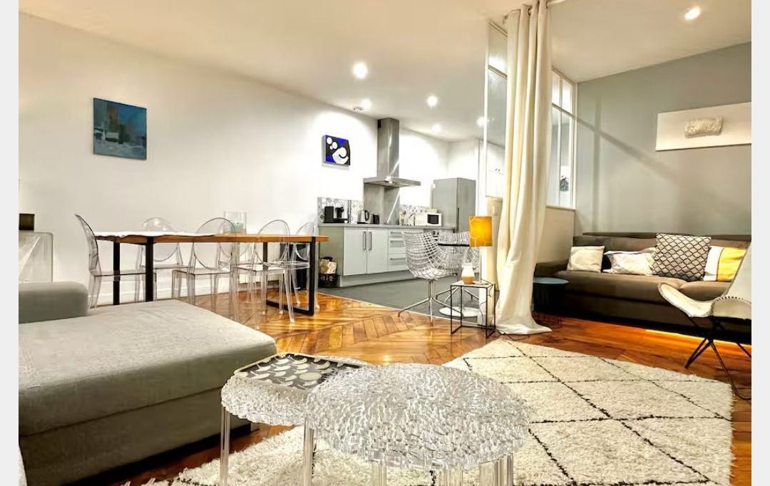 Annonces TASSIN : Appartement | LYON (69002) | 55 m2 | 1 950 &euro; 