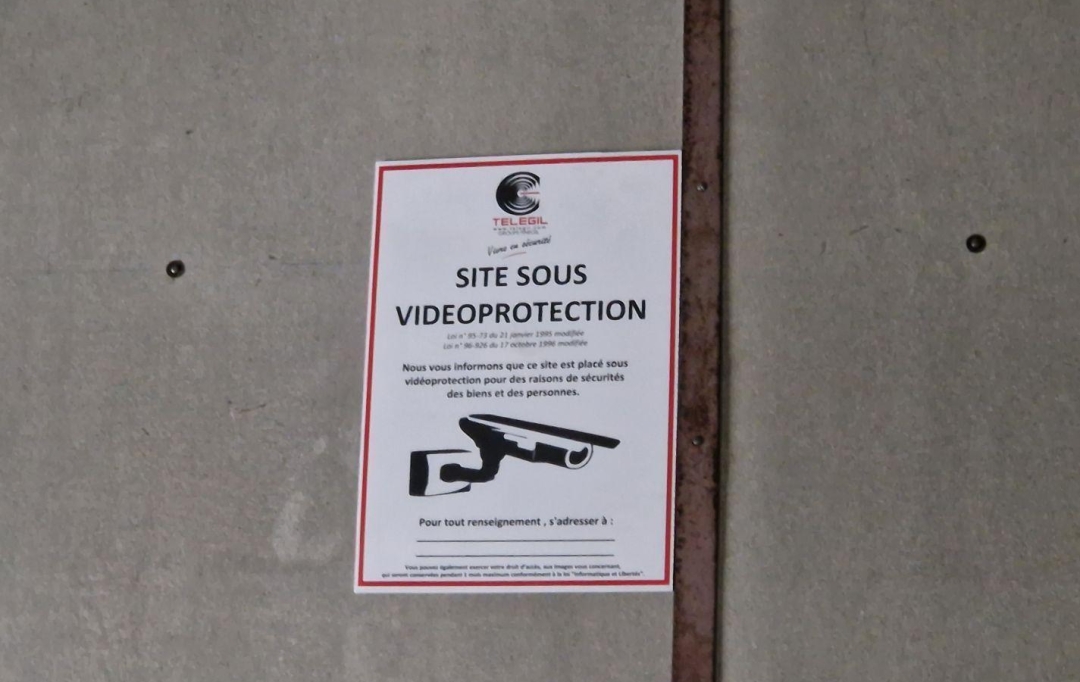 Annonces TASSIN : Garage / Parking | VILLEURBANNE (69100) | 13 m2 | 21 000 &euro; 
