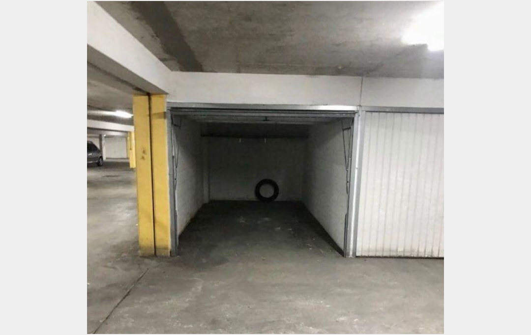 Annonces TASSIN : Garage / Parking | VILLEURBANNE (69100) | 13 m2 | 21 000 &euro; 