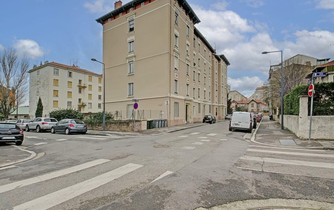Annonces TASSIN : Appartement | VILLEURBANNE (69100) | 46 m2 | 150 000 € 