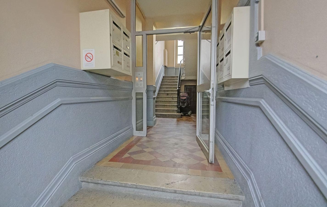 Annonces TASSIN : Appartement | VILLEURBANNE (69100) | 46 m2 | 150 000 &euro; 